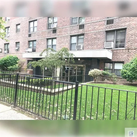 $449,000 | 3178 Nostrand Avenue, Unit 1M | Madison