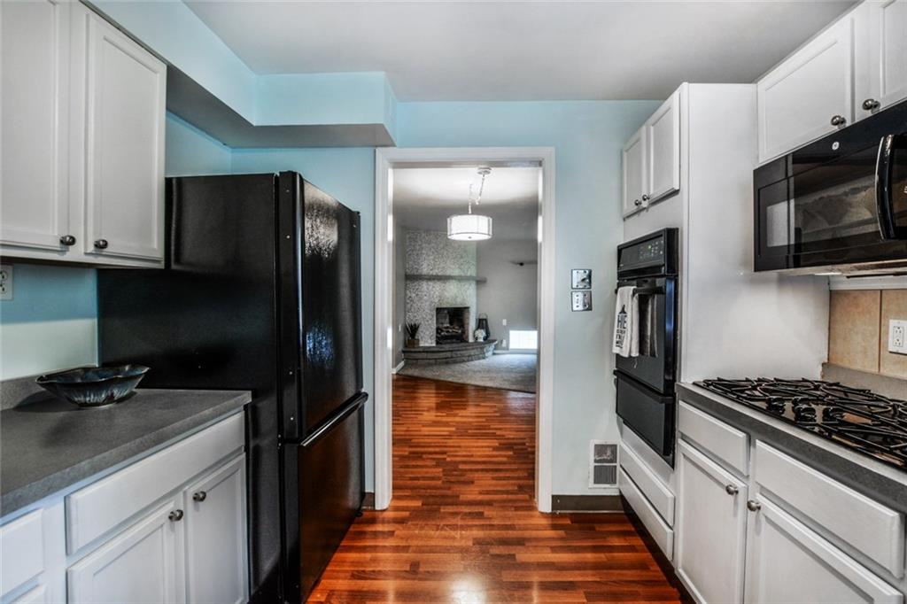 3432 Mt Troy Road Pittsburgh, PA 15212 - Photo 15 of 25 Gallery Image 15