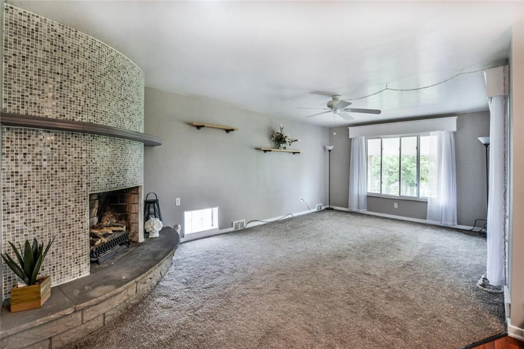 3432 Mt Troy Road Pittsburgh, PA 15212 - Photo 3 of 25 Gallery Image 3