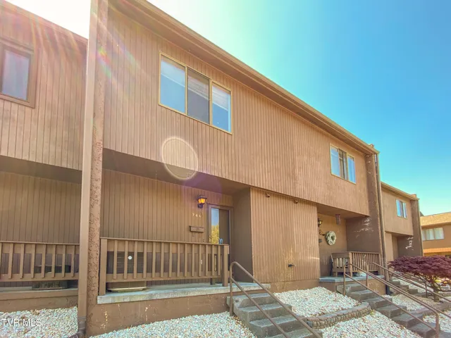 $139,900 | 746 Martin Luther King Junior Boulevard, Bristol, TN 37620