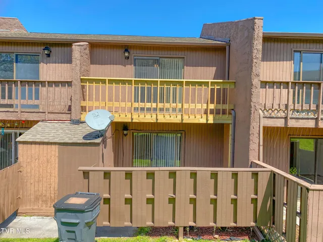 $139,900 | 746 Martin Luther King Junior Boulevard, Bristol, TN 37620