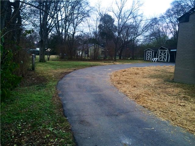 616 Neelys Bend Road Madison, TN 37115 - Photo 10 of 12 Paved driveway