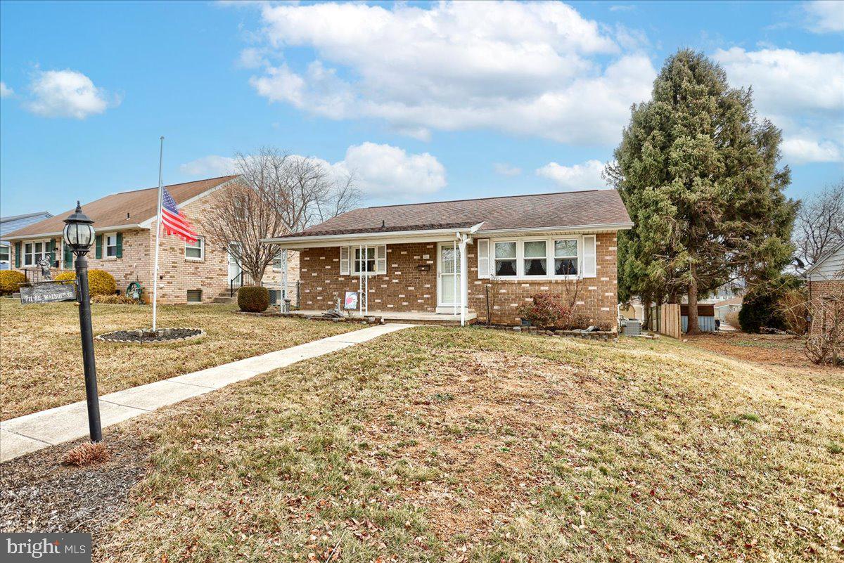 711 East Walnut Street Hanover, PA 17331 - Photo 3 of 31 Gallery Image 3