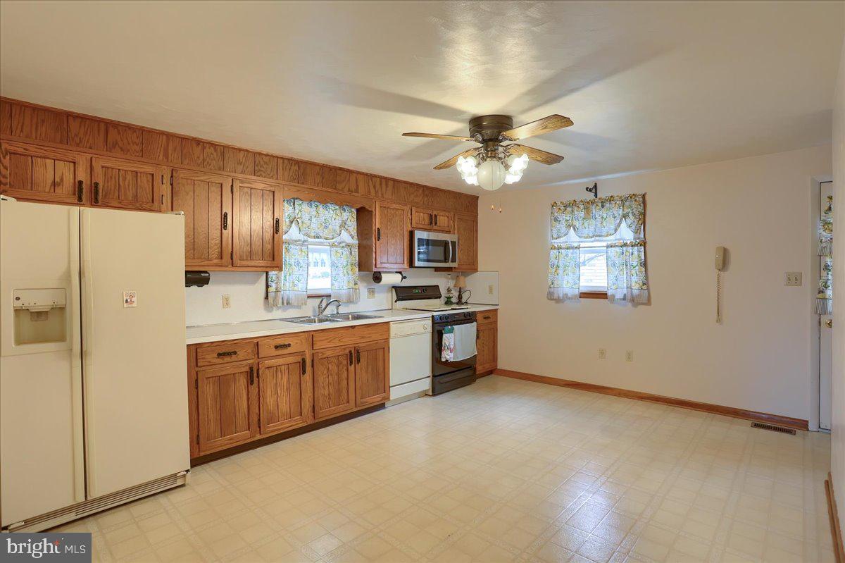 711 East Walnut Street Hanover, PA 17331 - Photo 10 of 31 Gallery Image 10