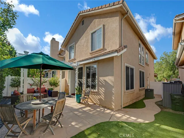 $732,000 | 27626 Iris Place, Castaic, CA 91384