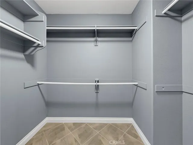 $732,000 | 27626 Iris Place, Castaic, CA 91384