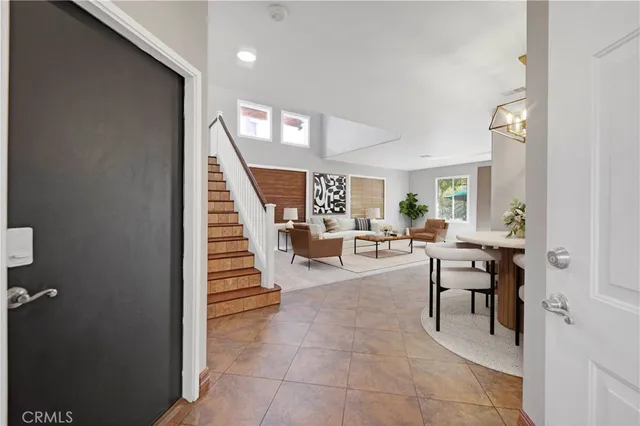 $732,000 | 27626 Iris Place, Castaic, CA 91384