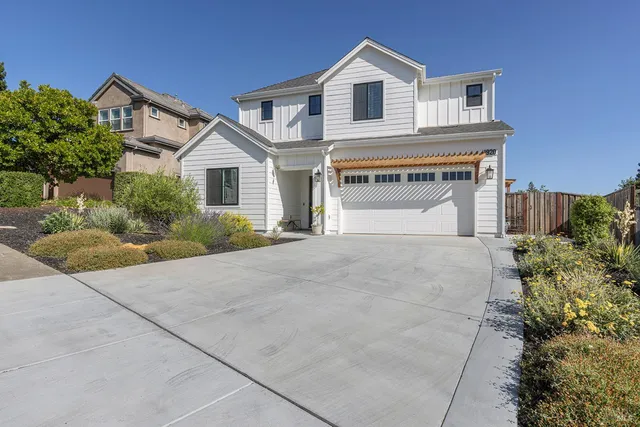 $1,249,000 | 1920 Lyon Court, Santa Rosa, CA 95403