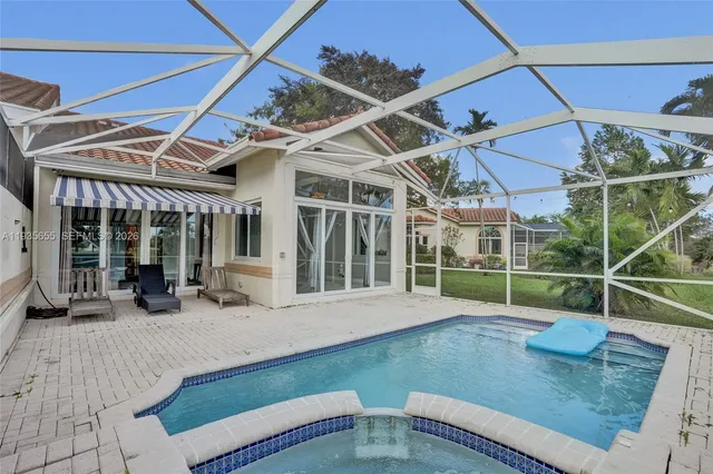 $4,100 | 652 West Palm Aire Drive, Unit 652, Pompano Beach, FL 33069