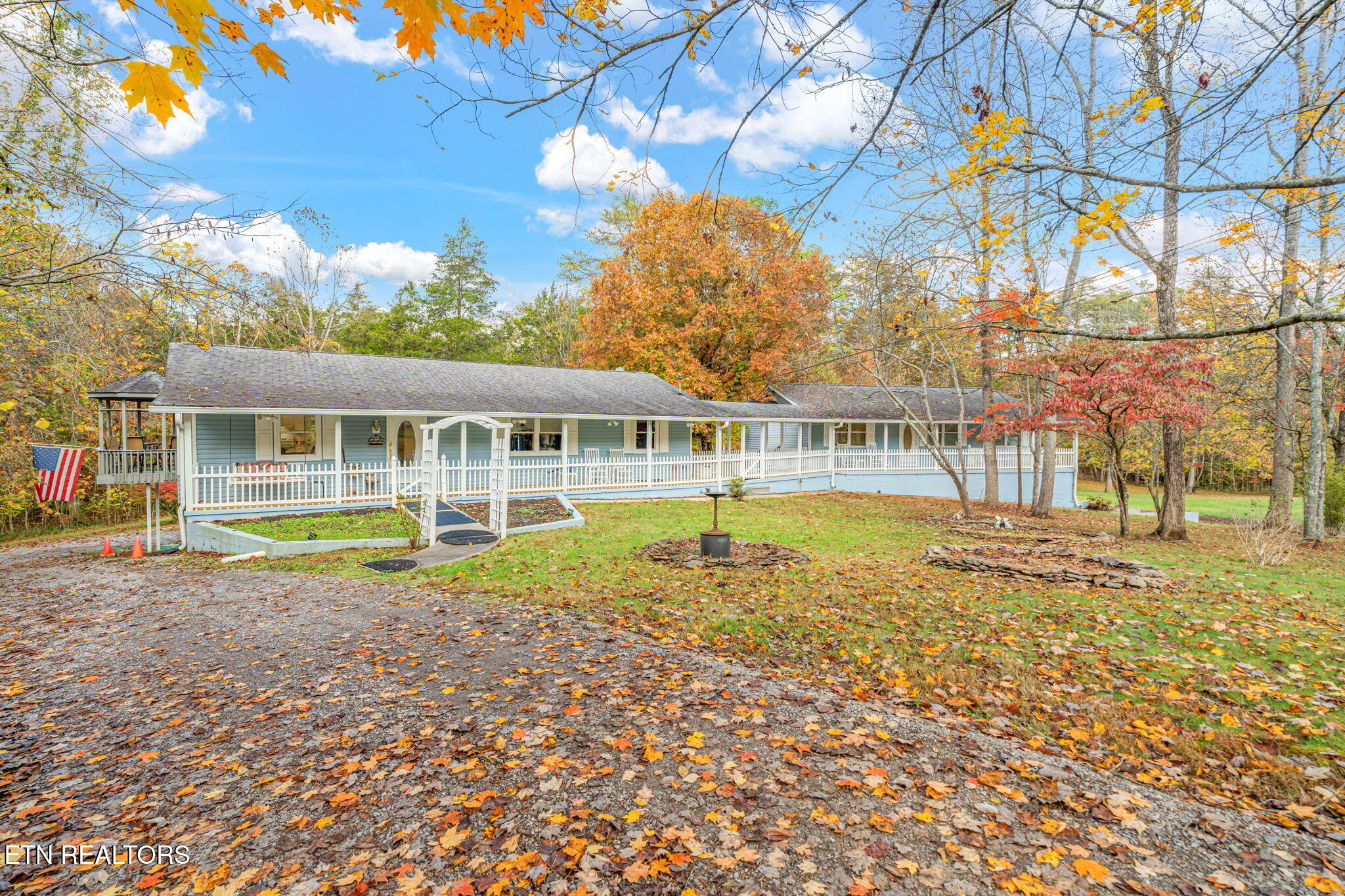 2-web-or-mls-668 Raccoon Valley Road-38