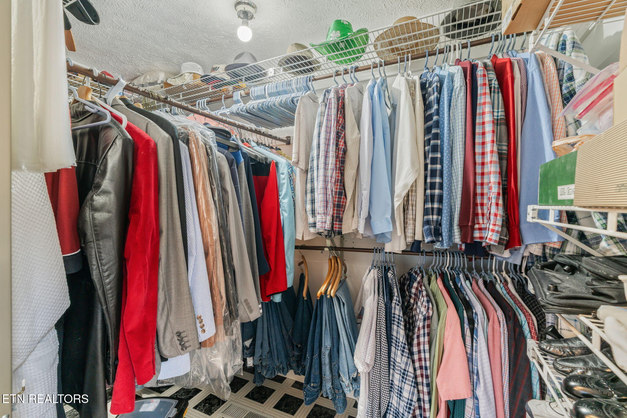 668 Raccoon Valley Road Maynardville, TN 37807 - Photo 15 of 50 21-web-or-mls-668 Raccoon Valley Road-98