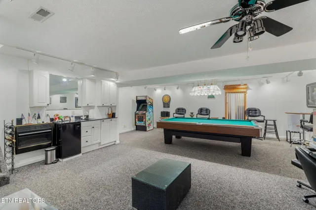 $749,300 | 668 Raccoon Valley Road, Maynardville, TN 37807