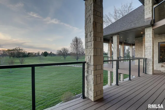 $1,995,000 | 2300 Greenspointe Circle, Quincy, IL 62301