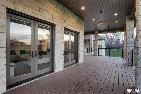 $1,895,000 | 2300 Greenspointe Circle, Quincy, IL 62301