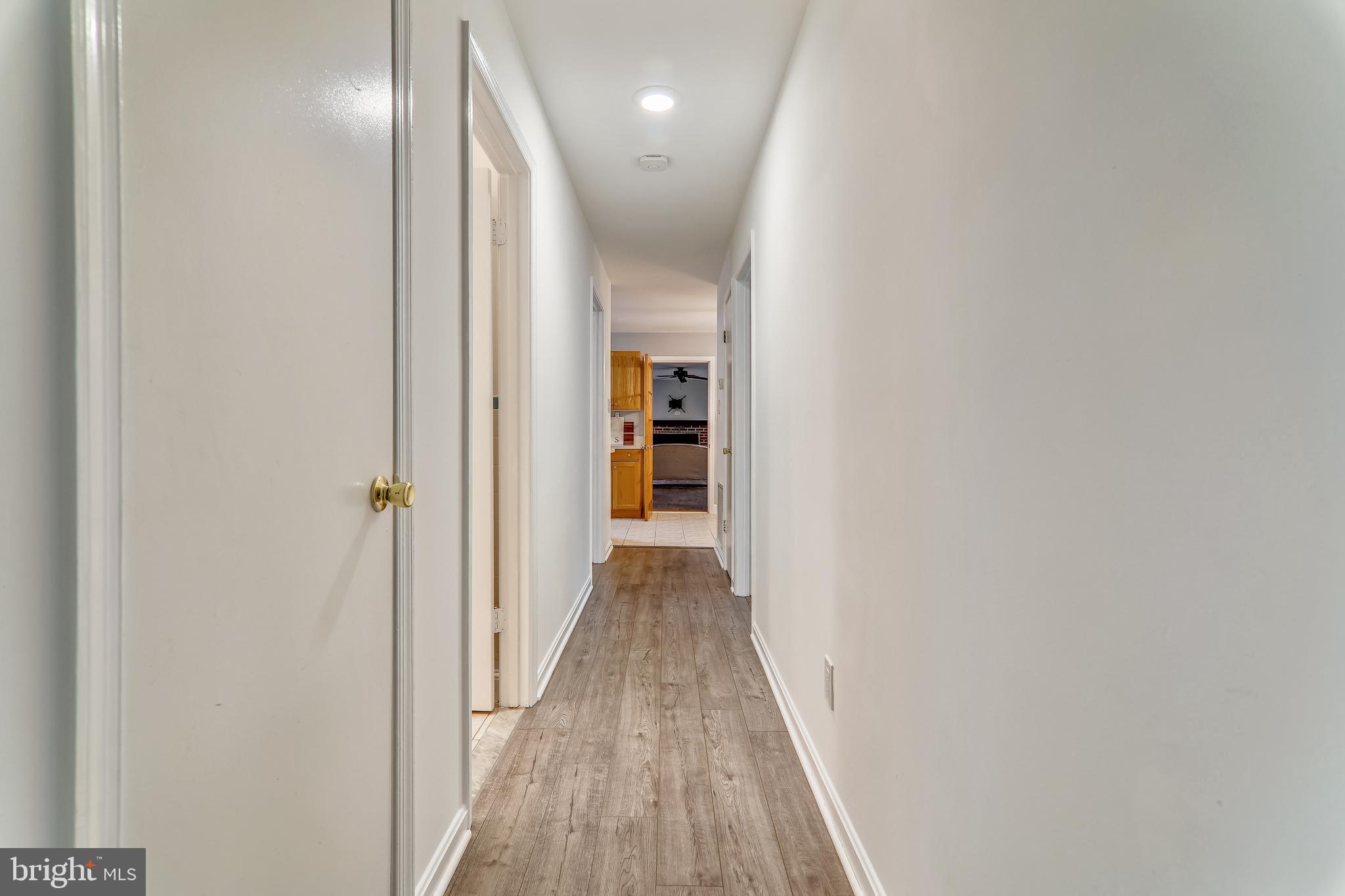 2812 Derek Road Alexandria, VA 22306 - Photo 34 of 54 Interior