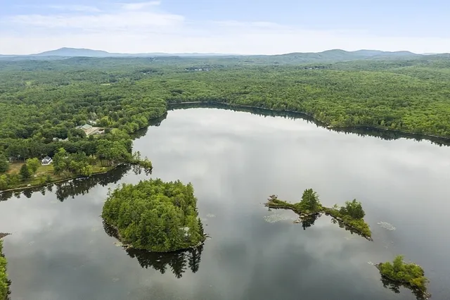 $647,000 | 200 Lake Road, Ashburnham, MA 01430