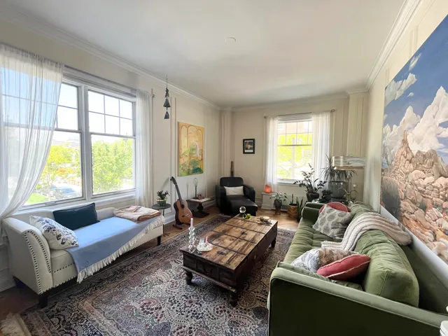 $2,995 | 925 East Wells Street, Unit 220, Milwaukee, WI 53202