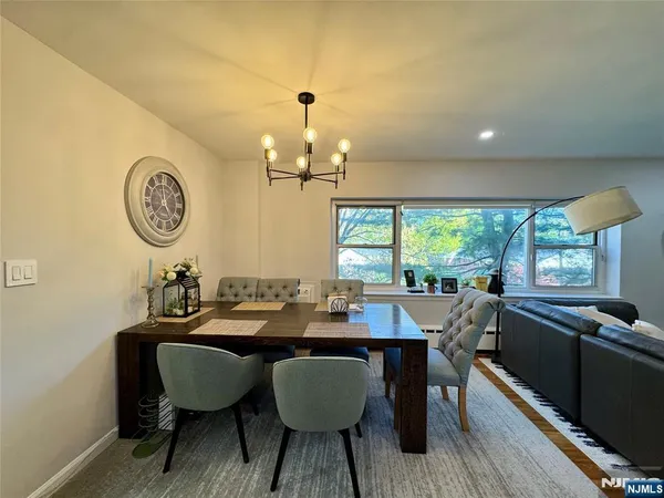 $3,300 | 1565 Center Avenue, Unit 3D, Fort Lee, NJ 07024