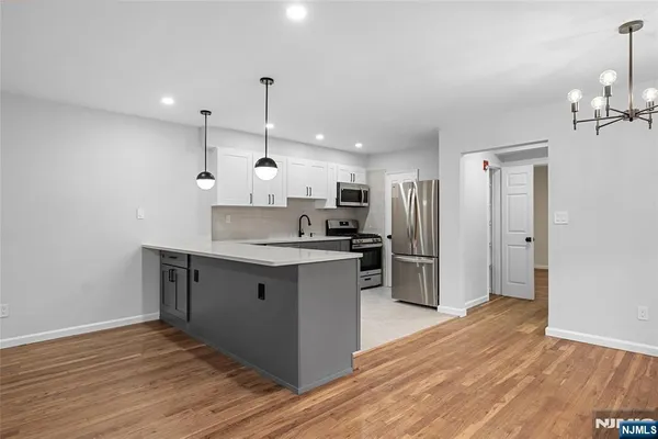 $3,200 | 1565 Center Avenue, Unit 3D, Fort Lee, NJ 07024