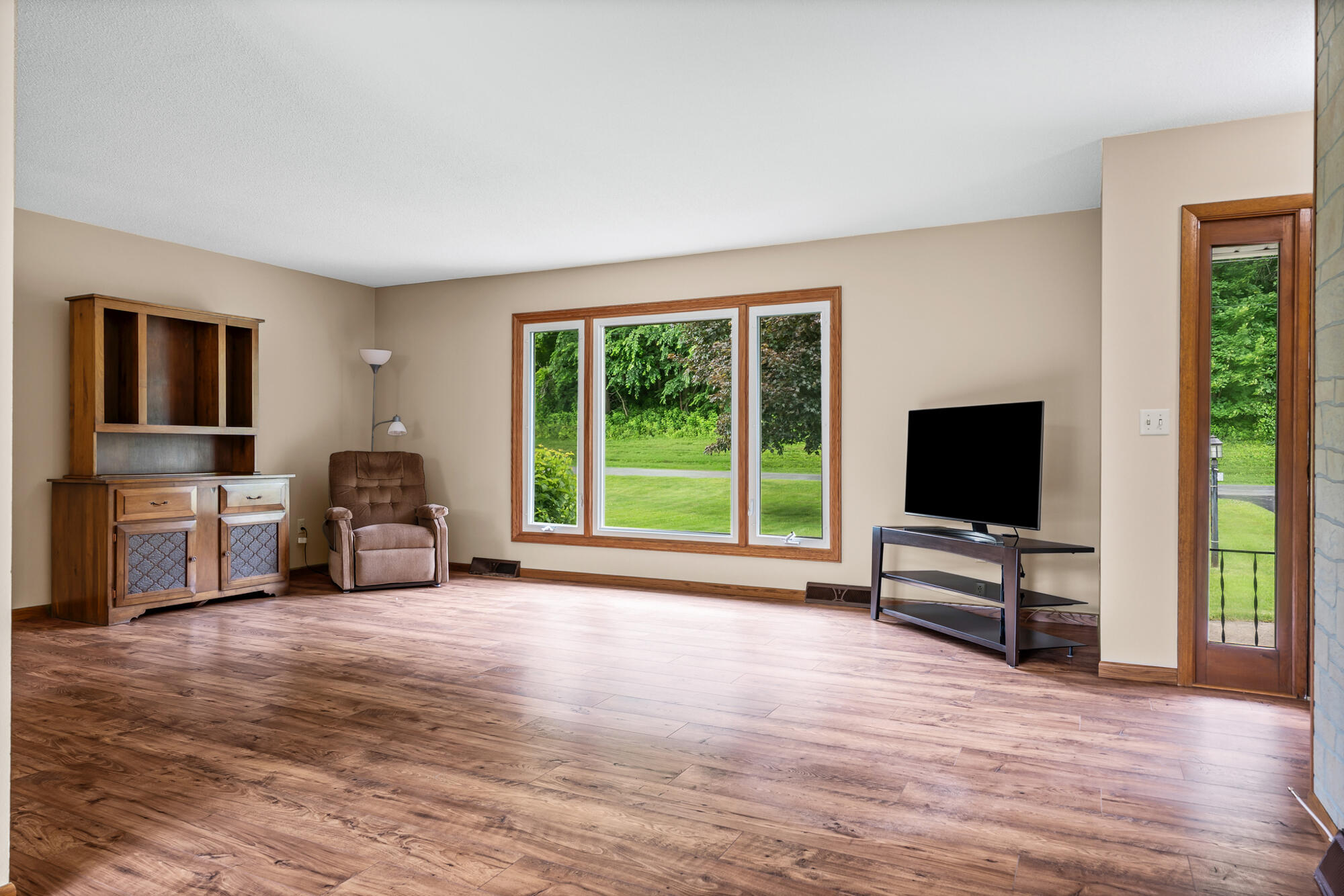 W24686 Park Road Trempealeau, WI 54661 - Photo 6 of 44 7__dsc3775