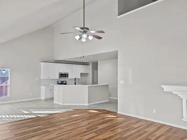 $2,800 | 8001 Twin Oaks Drive, McKinney, TX 75070