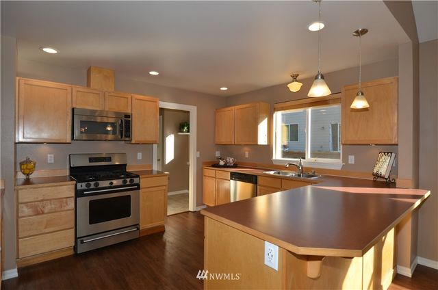 $575,000 | 14902 276th Place Northeast, Duvall, WA 98019