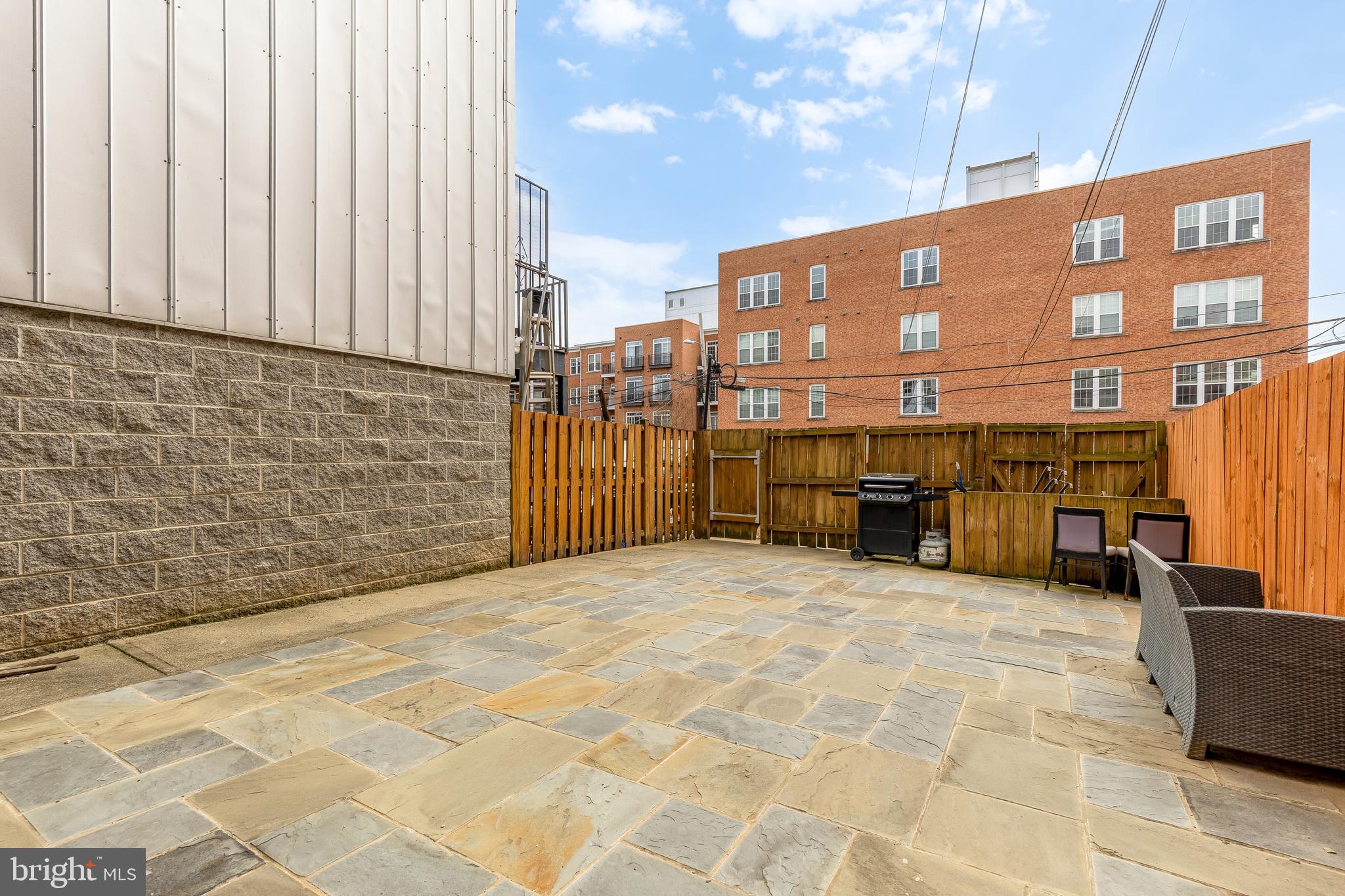1470 Chapin Street Northwest, Unit 3 Washington, DC 20009 - Photo 34 of 38