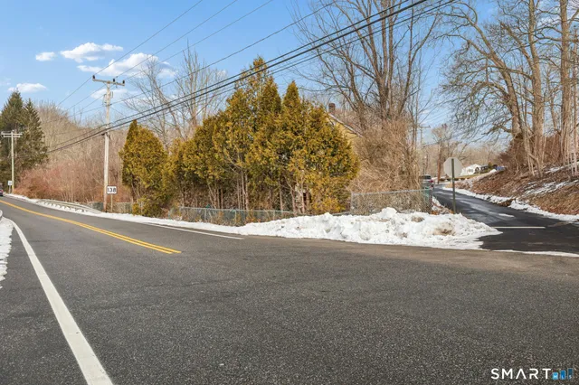 $100,000 | 5 Town House Road, Lisbon, CT 06351