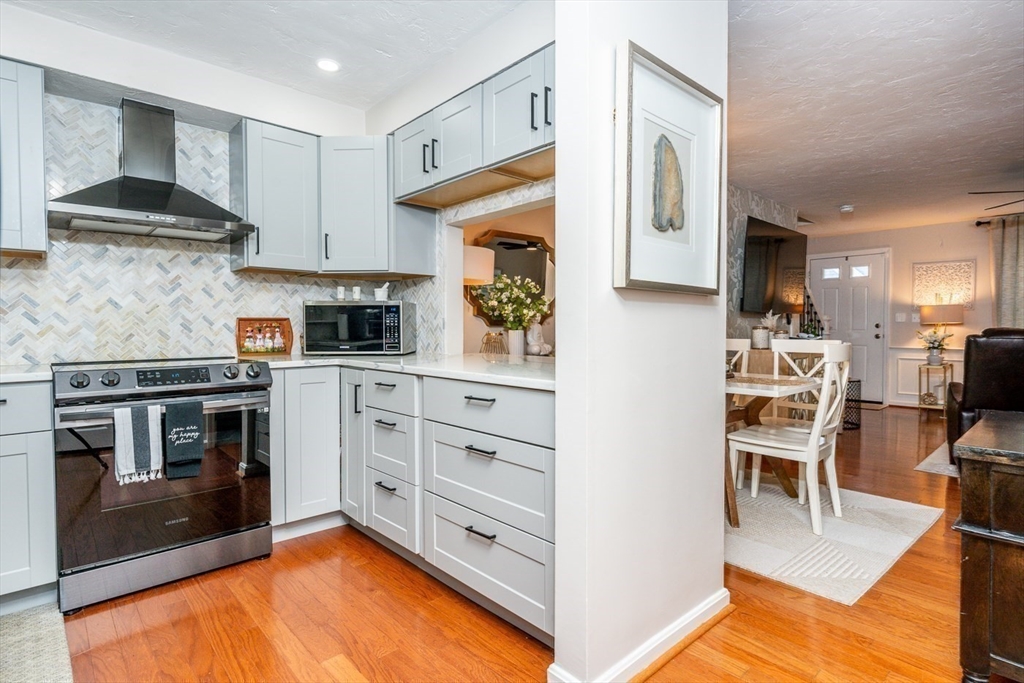 441 Buck Island Road, Unit E5 Yarmouth, MA 02673 - Photo 11 of 42 Gallery Image 11