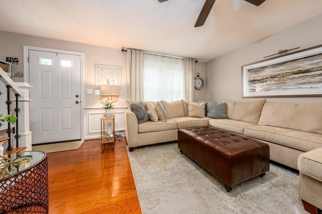 441 Buck Island Road, Unit E5 Yarmouth, MA 02673 - Photo 8 of 42 Gallery Image 8