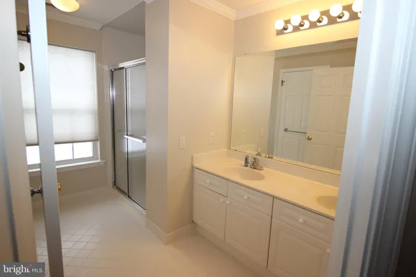 $2,595 | 1004 Julian Drive West, Unit W, Warminster, PA 18974