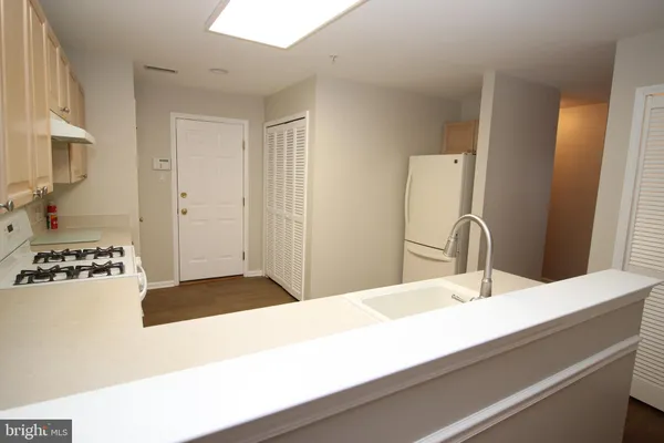 $2,595 | 1004 Julian Drive West, Unit W, Warminster, PA 18974