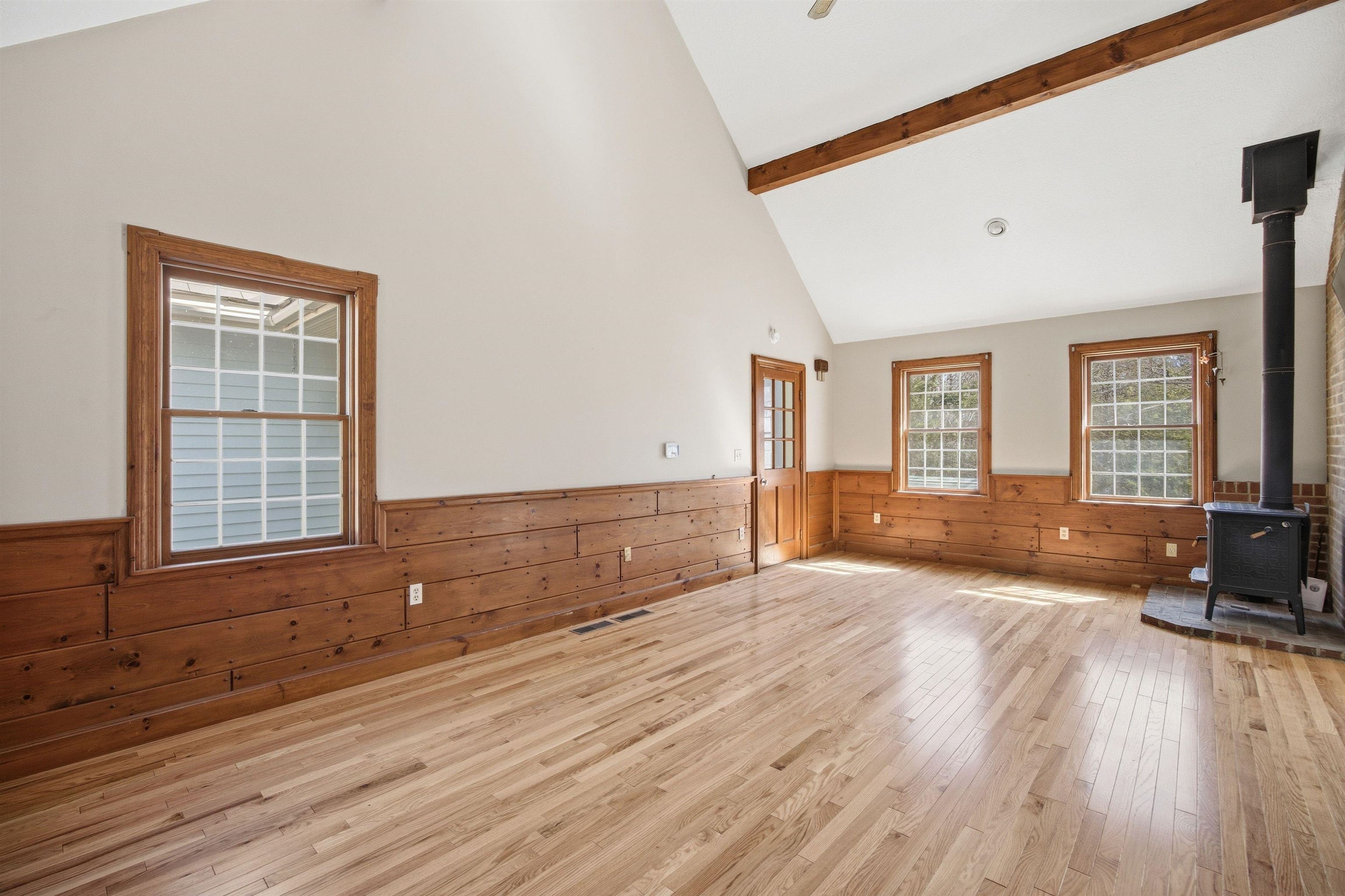 89 Old Center Road Deerfield, NH 03037 - Photo 27 of 58