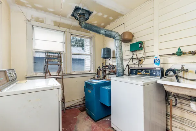 $129,000 | 204 West Kansas Street, Boscobel, WI 53805