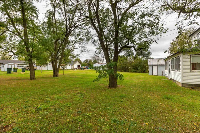 $129,000 | 204 West Kansas Street, Boscobel, WI 53805