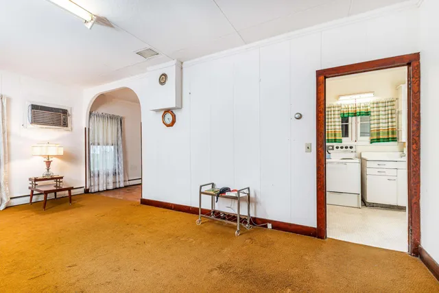 $129,000 | 204 West Kansas Street, Boscobel, WI 53805