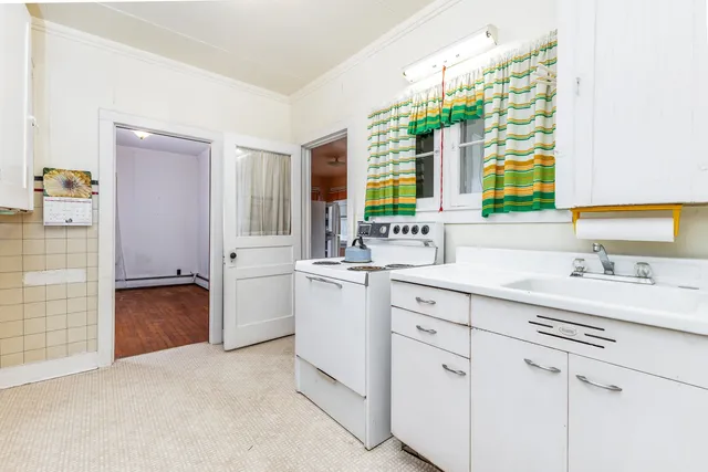 $129,000 | 204 West Kansas Street, Boscobel, WI 53805