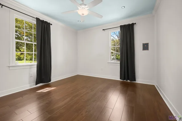 $445,000 | 434 Centerville Street Northeast, Denham Springs, LA 70726