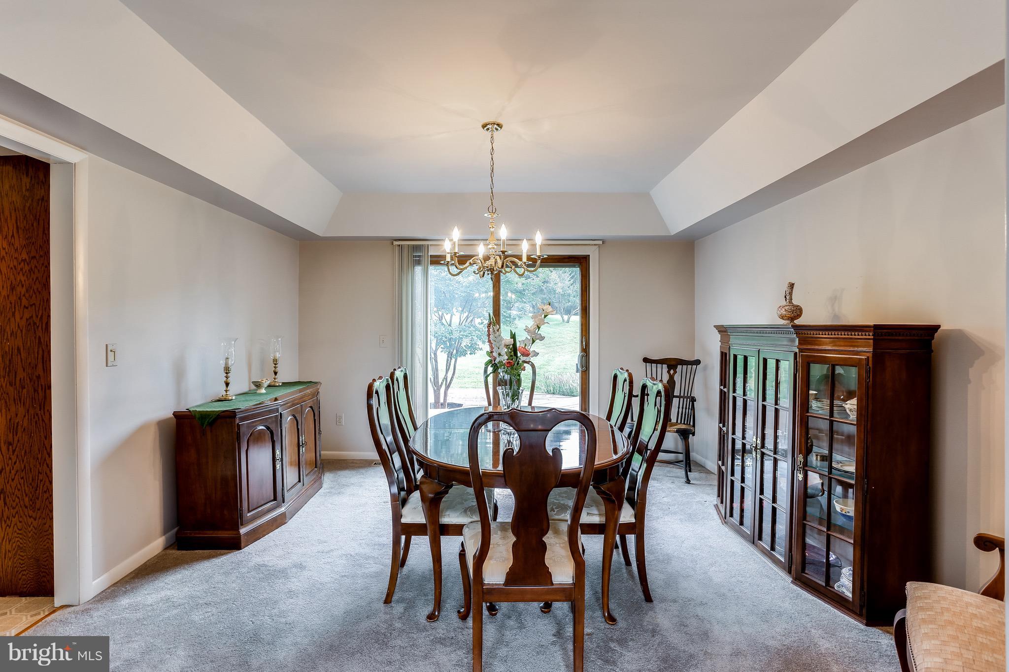 333 Everett Road Monkton, MD 21111 - Photo 11 of 27 Dining Room