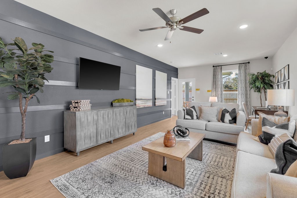 4016 Colony Riv Rock Boulevard Pinehurst, TX 77362 - Photo 13 of 34