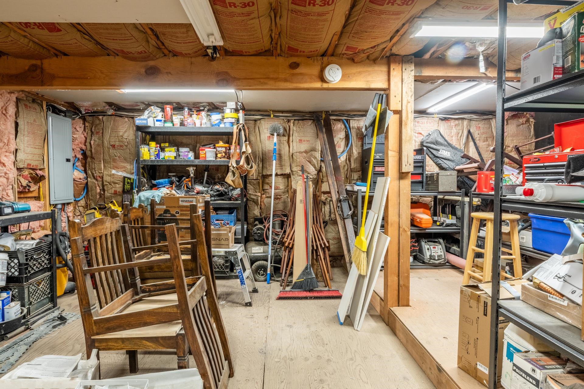 349 Davison Road, Unit 42 Mammoth Lakes, CA 93546 - Photo 34 of 43 a view of a room with gym equipment