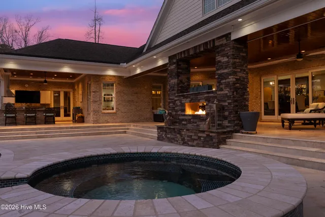 $2,000,000 | 254 Royal Bluff Road, Jacksonville, NC 28540