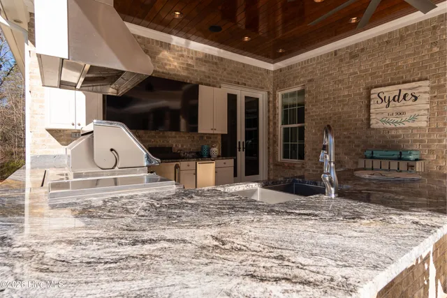 $2,000,000 | 254 Royal Bluff Road, Jacksonville, NC 28540