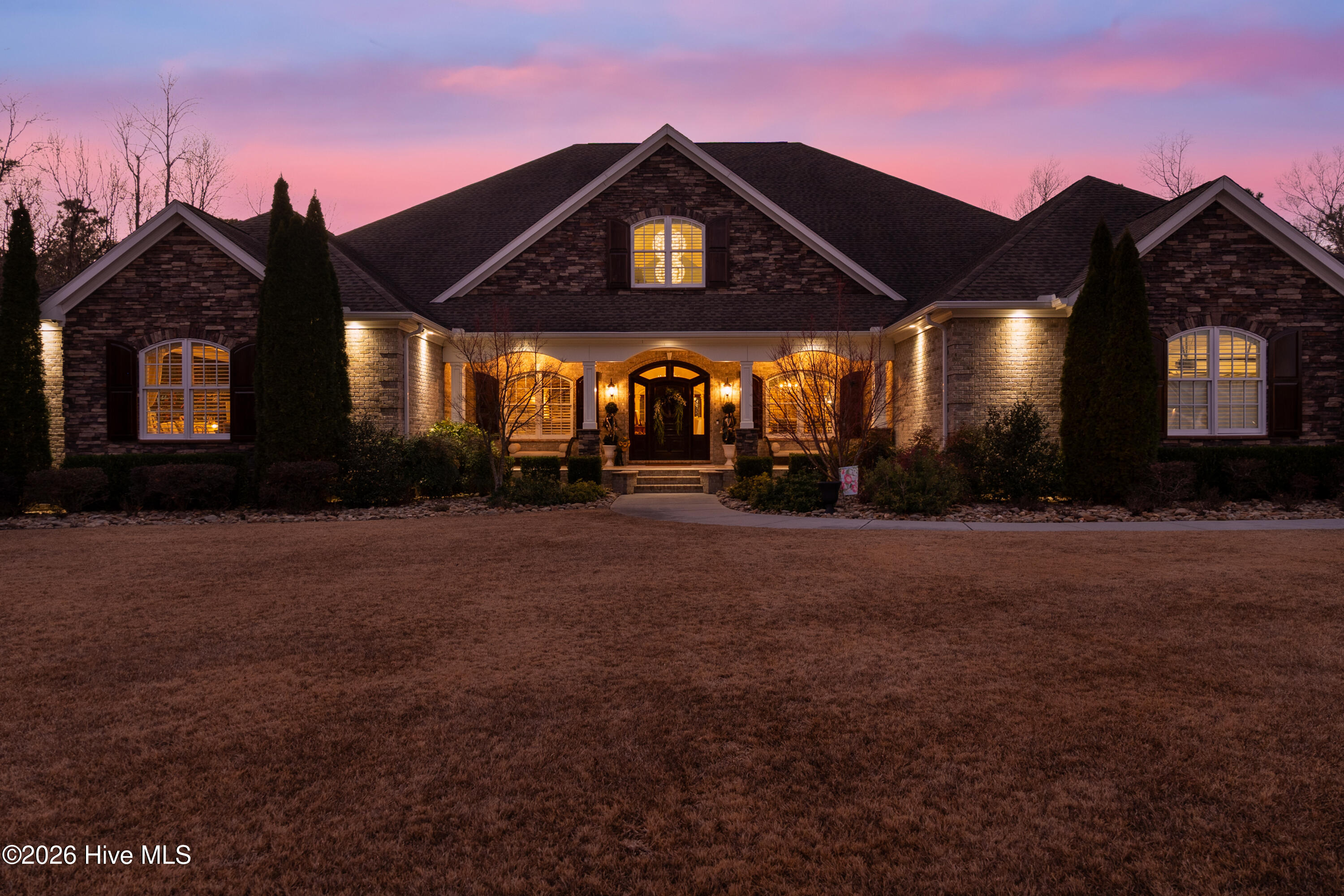 254 Royal Bluff Road Jacksonville, NC 28540 - Photo 11 of 129 254 RB twilight-6