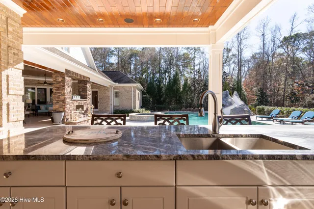 $2,000,000 | 254 Royal Bluff Road, Jacksonville, NC 28540