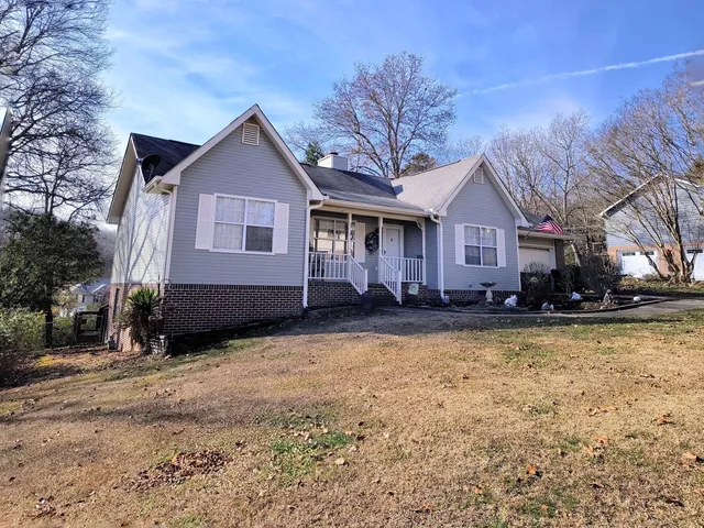 $356,500 | 6015 Parsons Pond Drive, Ooltewah, TN 37363