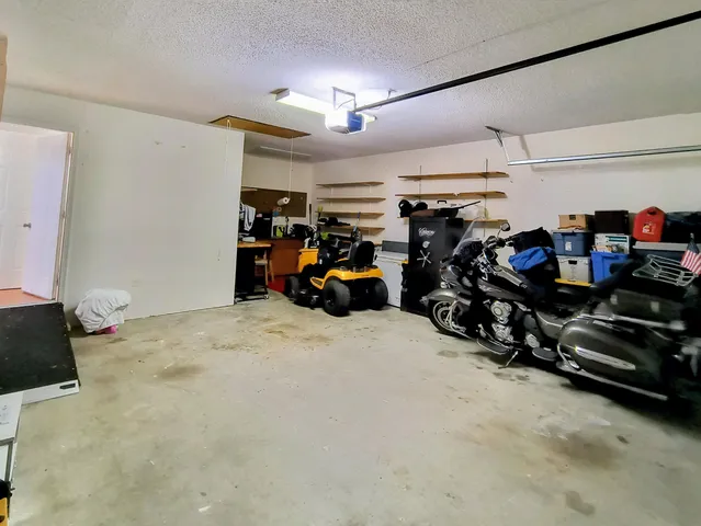 $356,500 | 6015 Parsons Pond Drive, Ooltewah, TN 37363