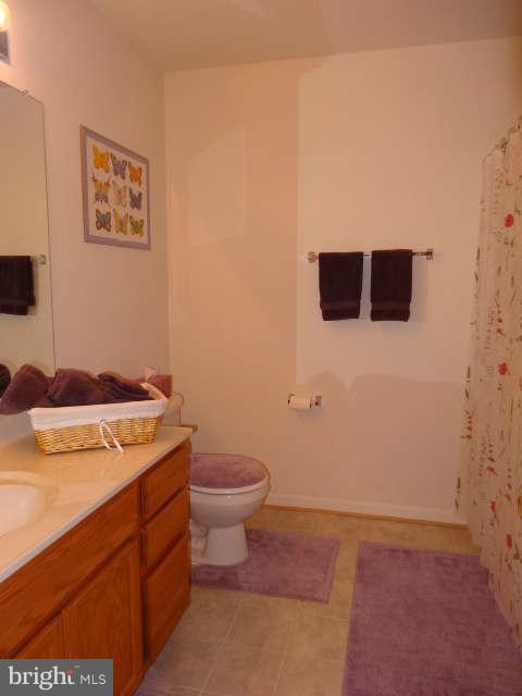 717 Blossom Tree Road Culpeper, VA 22701 - Photo 18 of 30 Upstairs Full Bath