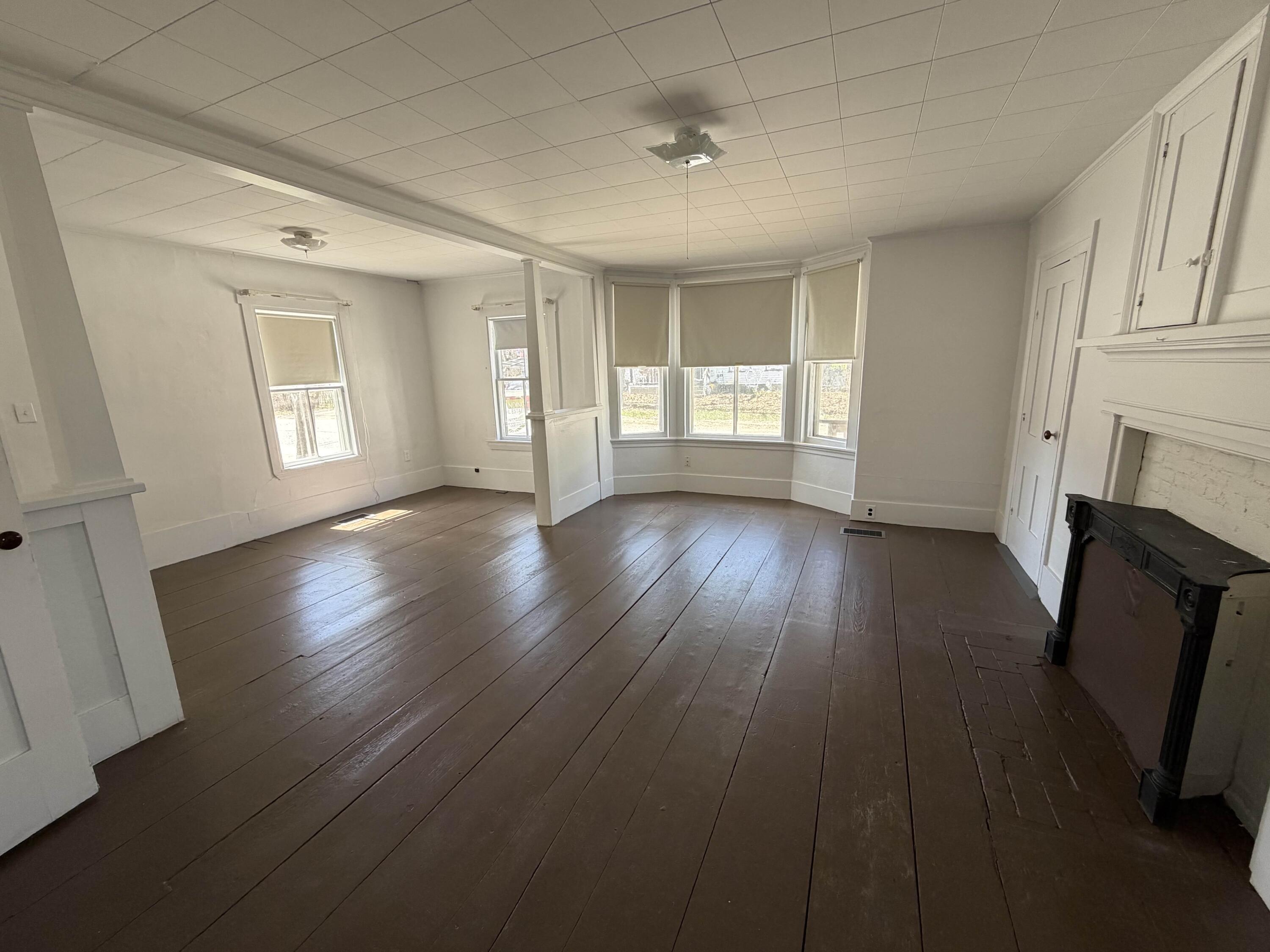 586 Plains Road Harrison, ME 04040 - Photo 13 of 35 living room3