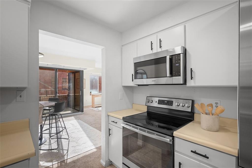 307 South Dithridge Street, Unit 208 Pittsburgh, PA 15213 - Photo 21 of 42